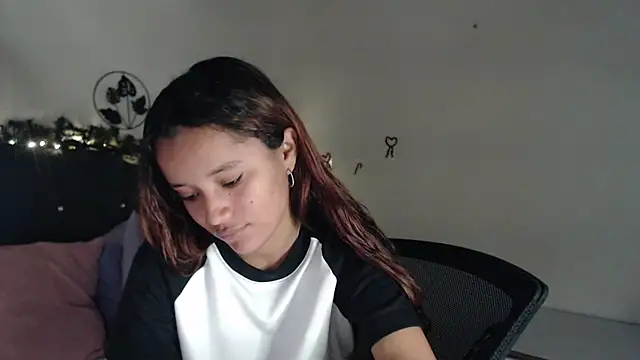 mia sweetdc online show from 8, 12, 2024