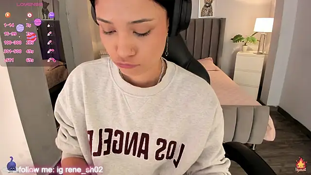 renee shelby  online show from 15, 12, 2024