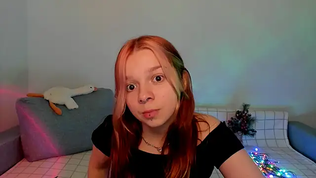 Snapshot of crystal_lilith chatting on 26, 12, 2024 crystal lilith online show from 26, 12, 2024