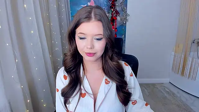 Snapshot of FollowLovee chatting on 31, 12, 2024 FollowLovee online show from 31, 12, 2024
