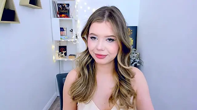 Snapshot of FollowLovee chatting on 14, 1, 2025 FollowLovee online show from 14, 1, 2025