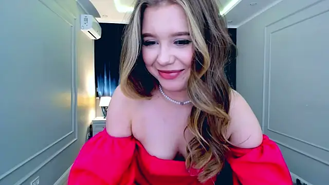 Snapshot of FollowLovee chatting on 18, 3, 2025 FollowLovee online show from 18, 3, 2025