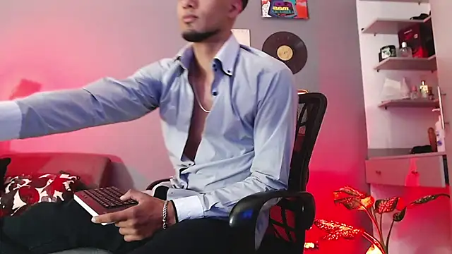 MagnusFrost online show from 16, 1, 2025