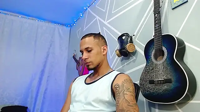 MagnusFrost online show from 4, 3, 2025