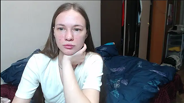 leila bambi  online show from 14, 3, 2025