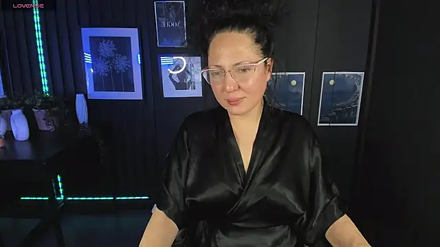 Snapshot of Anita_Muse chatting on 4, 1, 2025 Anita Muse online show from 4, 1, 2025