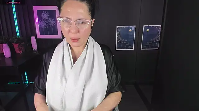 Snapshot of Anita_Muse chatting on 5, 1, 2025 Anita Muse online show from 5, 1, 2025