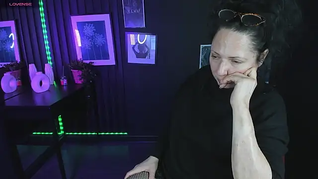 Snapshot of Anita_Muse chatting on 3, 3, 2025 Anita Muse online show from 3, 3, 2025