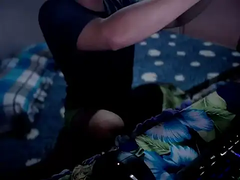 Snapshot of Cloudycockcare chatting on 8, 10, 2025 Cloudycockcare online show from 8, 10, 2025