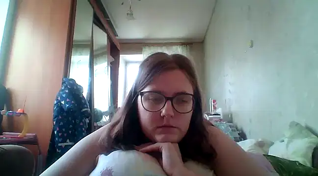 Snapshot of DesireMelissa chatting on 6, 1, 2025 DesireMelissa online show from 6, 1, 2025