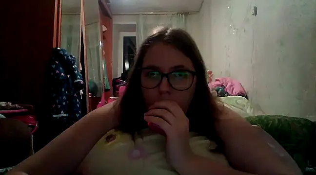 Snapshot of DesireMelissa chatting on 9, 1, 2025 DesireMelissa online show from 9, 1, 2025