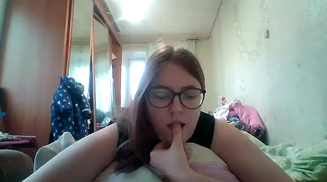 Snapshot of DesireMelissa chatting on 11, 1, 2025 DesireMelissa online show from 11, 1, 2025