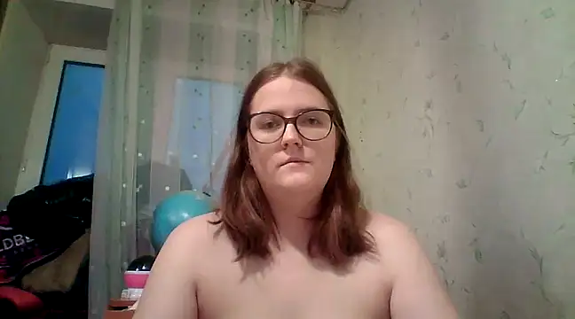 Snapshot of DesireMelissa chatting on 13, 1, 2025 DesireMelissa online show from 13, 1, 2025