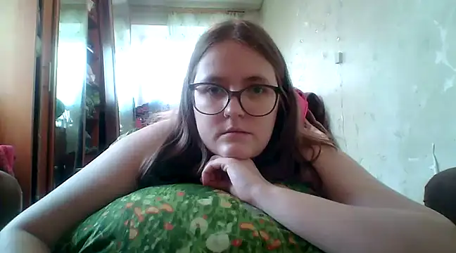 Snapshot of DesireMelissa chatting on 7, 2, 2025 DesireMelissa online show from 7, 2, 2025