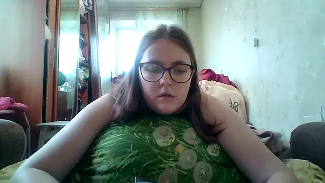 Snapshot of DesireMelissa chatting on 10, 2, 2025 DesireMelissa online show from 10, 2, 2025