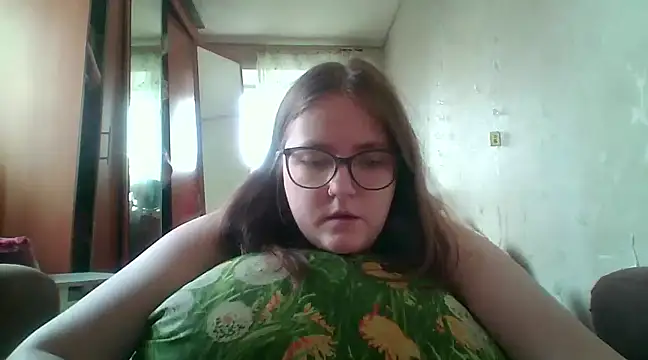 Snapshot of DesireMelissa chatting on 16, 2, 2025 DesireMelissa online show from 16, 2, 2025