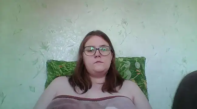 Snapshot of DesireMelissa chatting on 17, 2, 2025 DesireMelissa online show from 17, 2, 2025