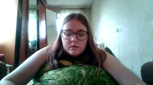 Snapshot of DesireMelissa chatting on 17, 2, 2025 DesireMelissa online show from 17, 2, 2025