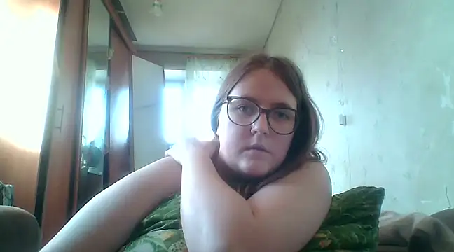 Snapshot of DesireMelissa chatting on 22, 2, 2025 DesireMelissa online show from 22, 2, 2025