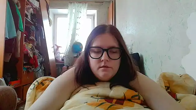 Snapshot of DesireMelissa chatting on 9, 2, 2026 DesireMelissa online show from 9, 2, 2026