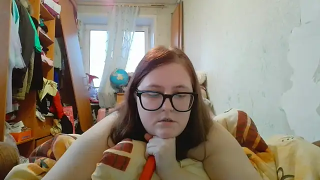 Snapshot of DesireMelissa chatting on 9, 3, 2026 DesireMelissa online show from 9, 3, 2026