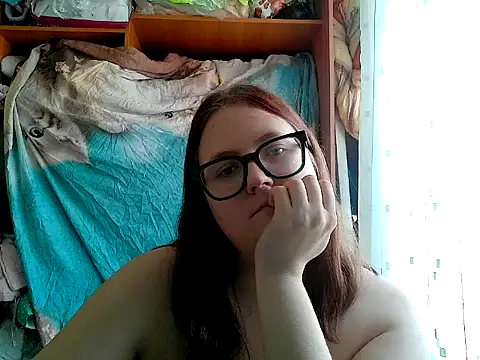 Snapshot of DesireMelissa chatting on 3, 4, 2026 DesireMelissa online show from 3, 4, 2026