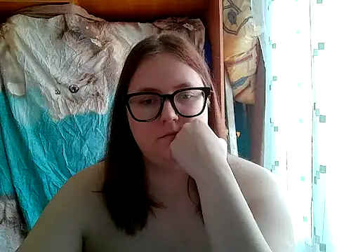 Snapshot of DesireMelissa chatting on 11, 4, 2026 DesireMelissa online show from 11, 4, 2026