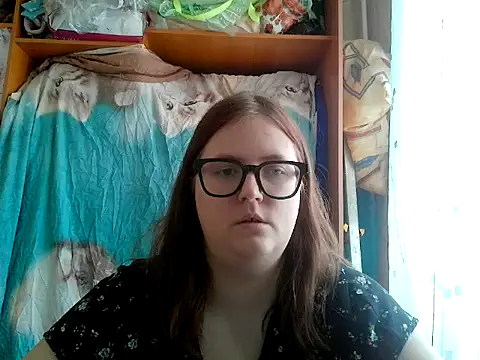 Snapshot of DesireMelissa chatting on 15, 4, 2026 DesireMelissa online show from 15, 4, 2026