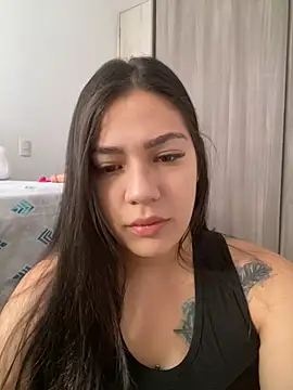 Latina vanessa online show from 31, 1, 2025
