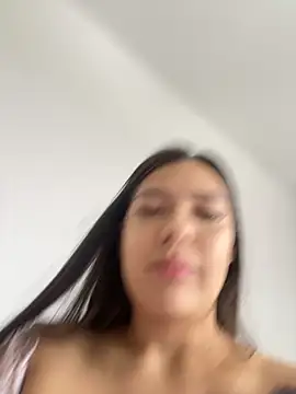 Snapshot of Latina_vanessa chatting on 27, 9, 2025 Latina vanessa online show from 27, 9, 2025