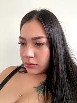 Snapshot of Latina_vanessa chatting on 9, 11, 2025 Latina vanessa online show from 9, 11, 2025