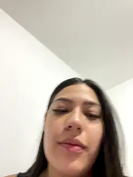 Snapshot of Latina_vanessa chatting on 4, 12, 2025 Latina vanessa online show from 4, 12, 2025