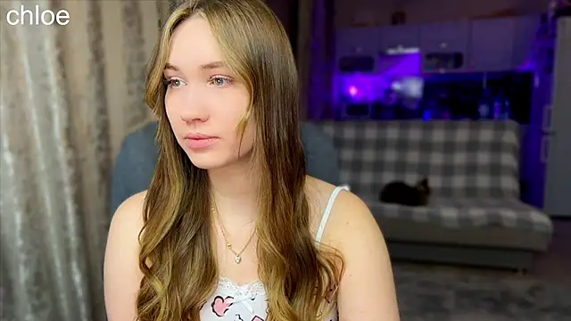 Snapshot of ChloeMillerMeow chatting on 15, 10, 2025 ChloeMillerMeow online show from 15, 10, 2025