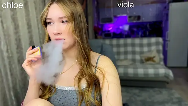 Snapshot of ChloeMillerMeow chatting on 24, 10, 2025 ChloeMillerMeow online show from 24, 10, 2025