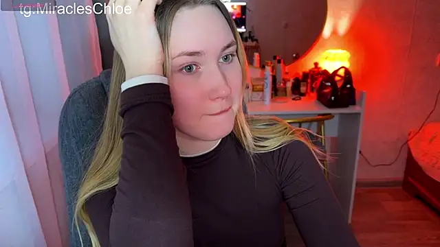 Snapshot of ChloeMillerMeow chatting on 1, 6, 2026 ChloeMillerMeow online show from 1, 6, 2026