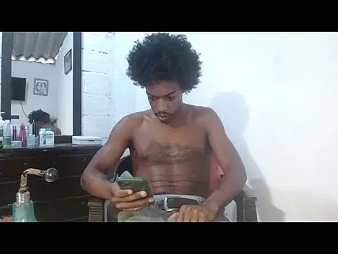Larry-n-clouds online show from 19, 5, 2026