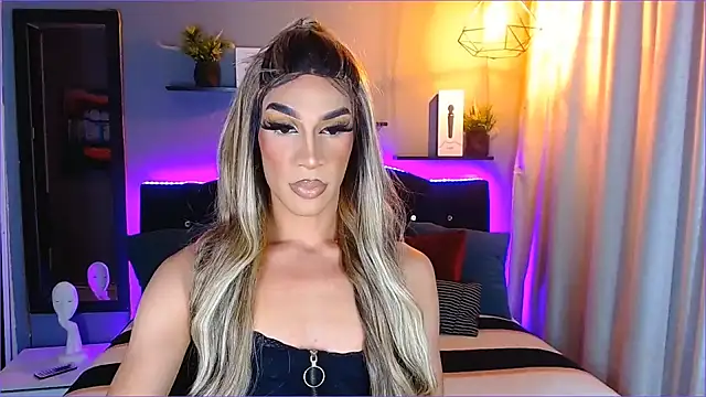 Snapshot of camila_hootie chatting on 23, 1, 2025 camila hootie online show from 23, 1, 2025