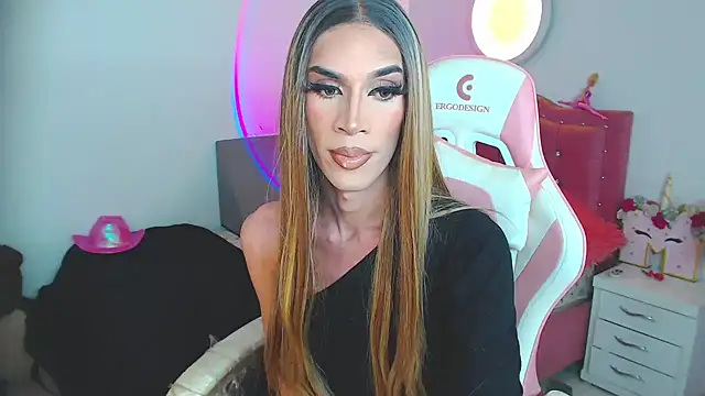 Snapshot of camila_hootie chatting on 9, 1, 2026 camila hootie online show from 9, 1, 2026