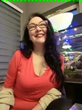 Snapshot of CamilleDesire chatting on 3, 2, 2025 CamilleDesire online show from 3, 2, 2025