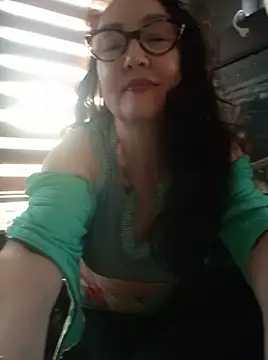 Snapshot of CamilleDesire chatting on 28, 9, 2025 CamilleDesire online show from 28, 9, 2025