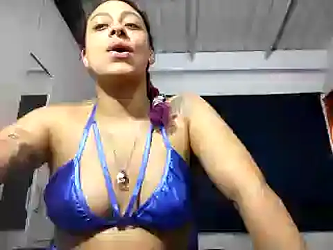 Snapshot of Cata_Blue__ chatting on 1, 1, 2025 Cata Blue online show from 1, 1, 2025