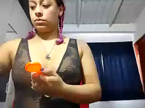 Snapshot of Cata_Blue__ chatting on 28, 1, 2025 Cata Blue online show from 28, 1, 2025