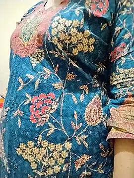 Ameera19 online show from 13, 5, 2026