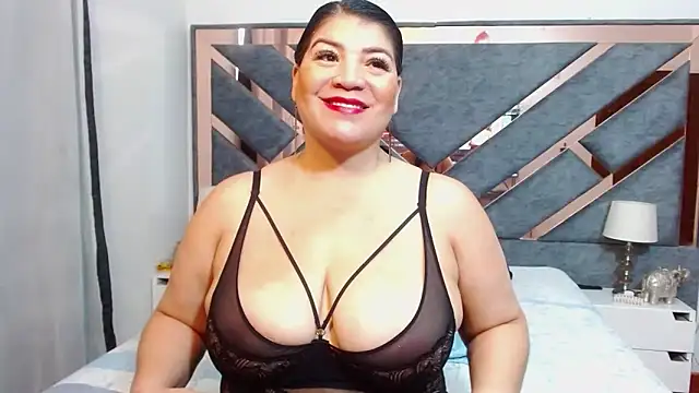 KarlaTesg online show from 1, 3, 2025