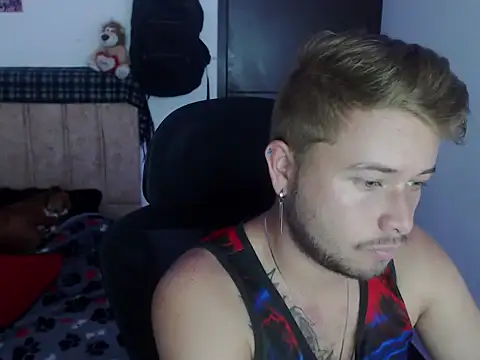 JOHANLEON1 online show from 7, 10, 2025