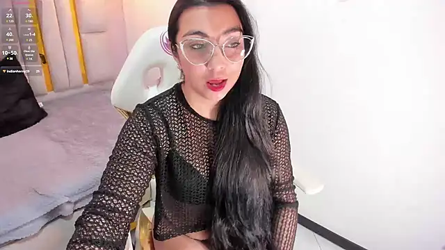 Snapshot of Karla_hernandez_ chatting on 18, 12, 2024 Karla hernandez online show from 18, 12, 2024