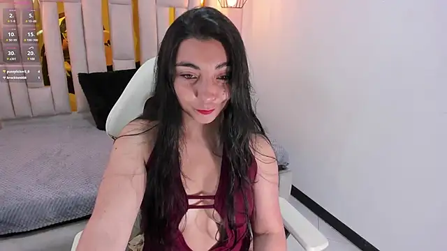 Snapshot of Karla_hernandez_ chatting on 7, 1, 2025 Karla hernandez online show from 7, 1, 2025