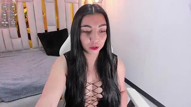 Snapshot of Karla_hernandez_ chatting on 8, 1, 2025 Karla hernandez online show from 8, 1, 2025
