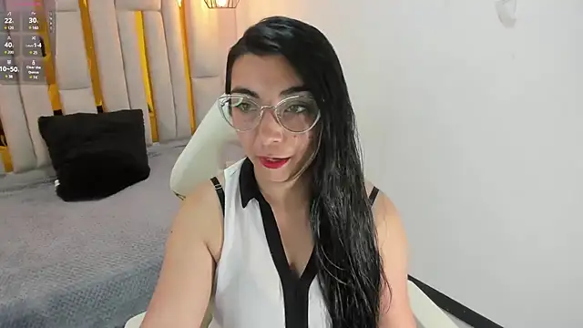 Snapshot of Karla_hernandez_ chatting on 10, 1, 2025 Karla hernandez online show from 10, 1, 2025