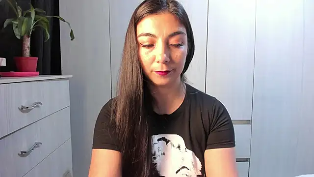 Karla hernandez  online show from 21, 5, 2026